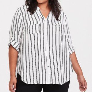 *EUC* MADISON - WHITE & BLACK STRIPE GEORGETTE TOP